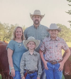 Jim Yance utilizing Performance Beef to feed cattle in Alabama. 