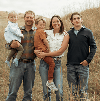 Luke and Natalie Kovarik and family Performance Beef customers in Nebraska.